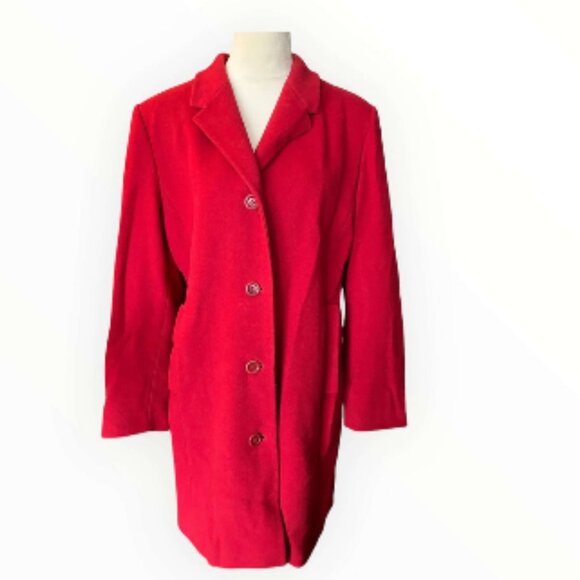 L.L. Bean Winter Coat (563-1) - Picture 1 of 2
